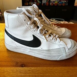 Nike Blazer Mid 77 Vintage White Black